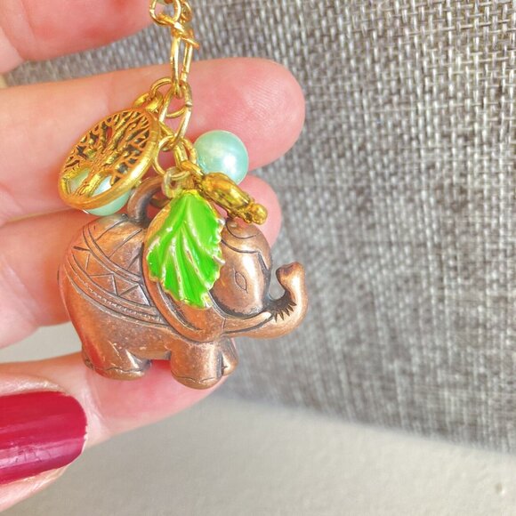 Elephant Necklace Avon Drop Tree Of Life Miscellaneous Charms Goldtone Chain - Picture 7 of 9